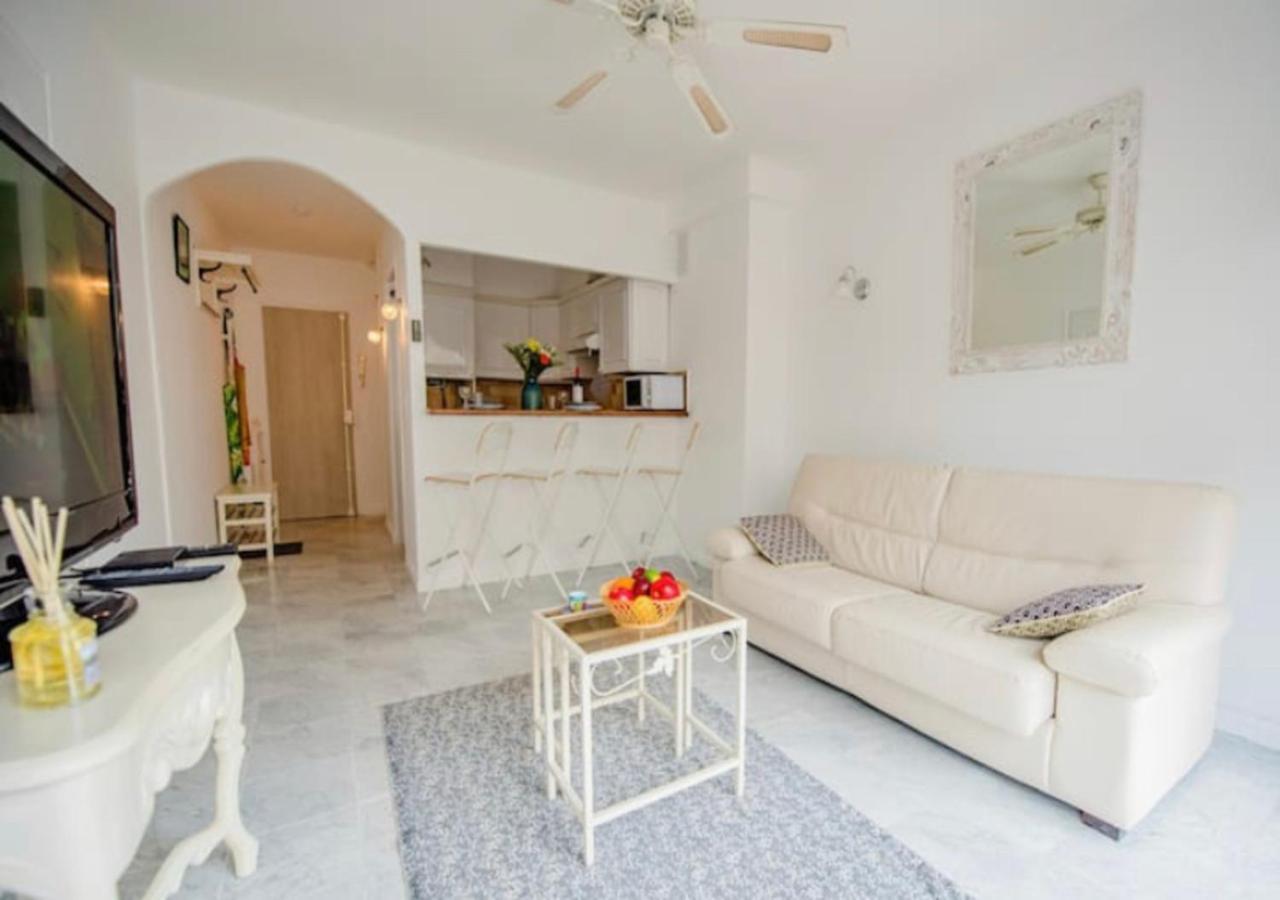 Cannes Apartment 3 Mins From The Beach Exterior photo